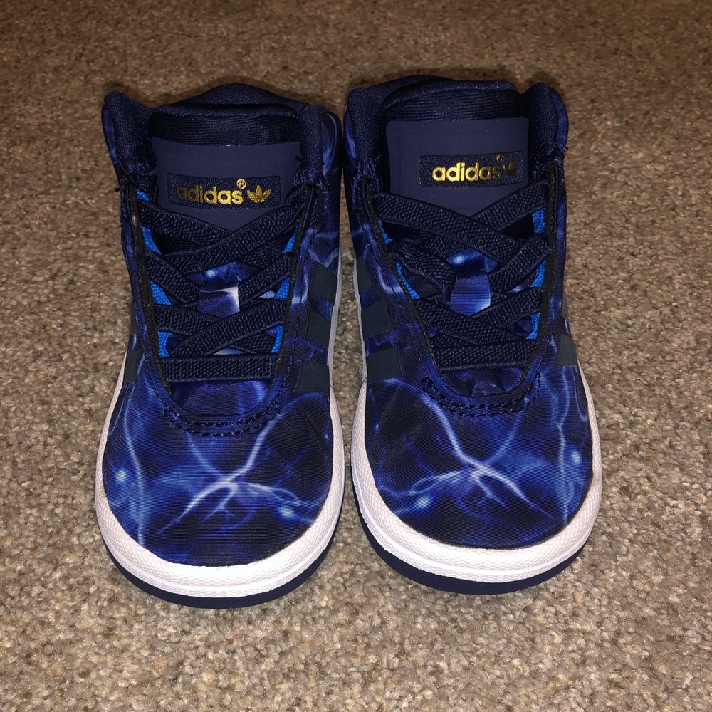 Toddler Adidas Veritas MID